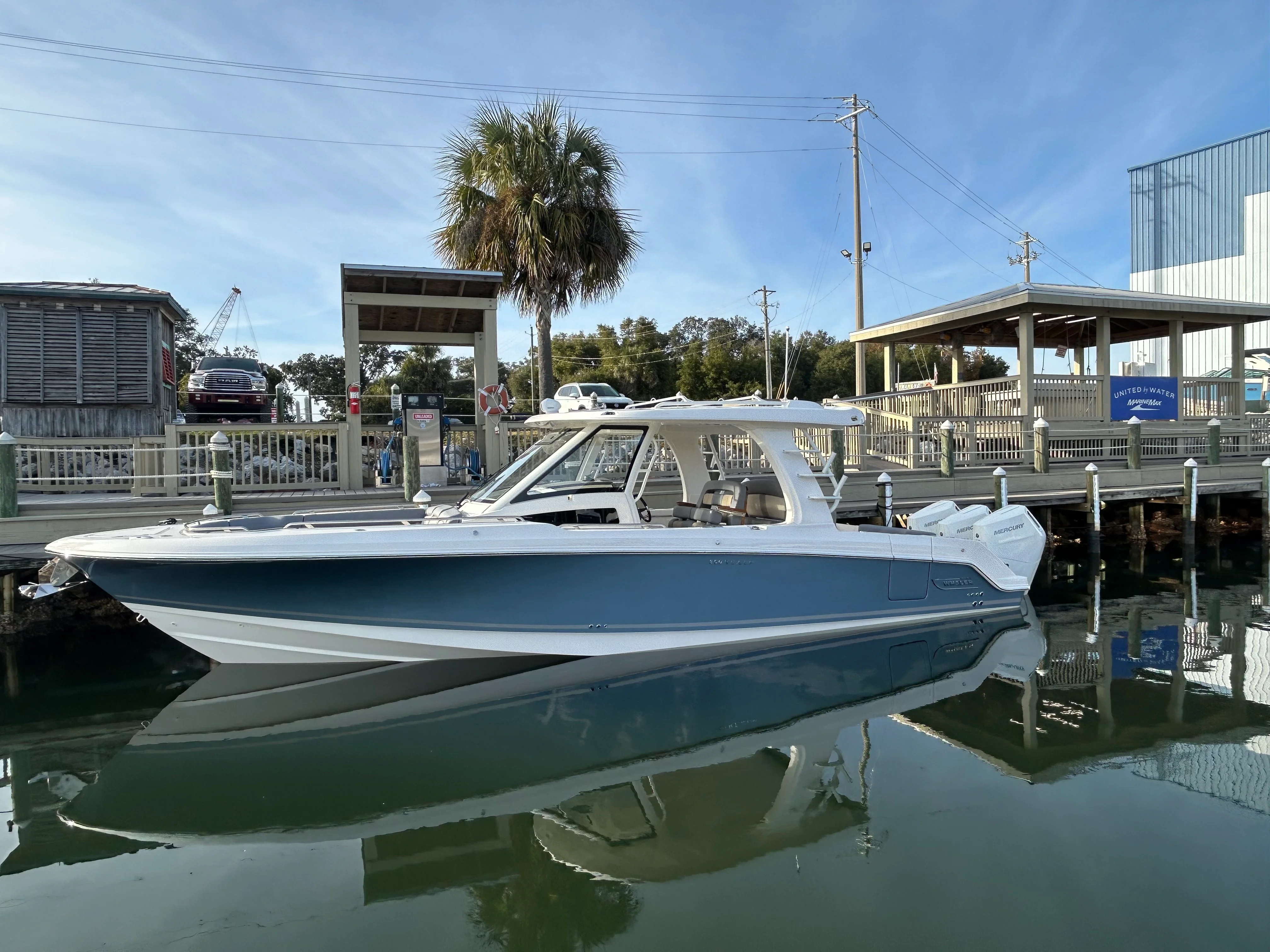 2026 Boston Whaler 350 Realm Image Thumbnail #3