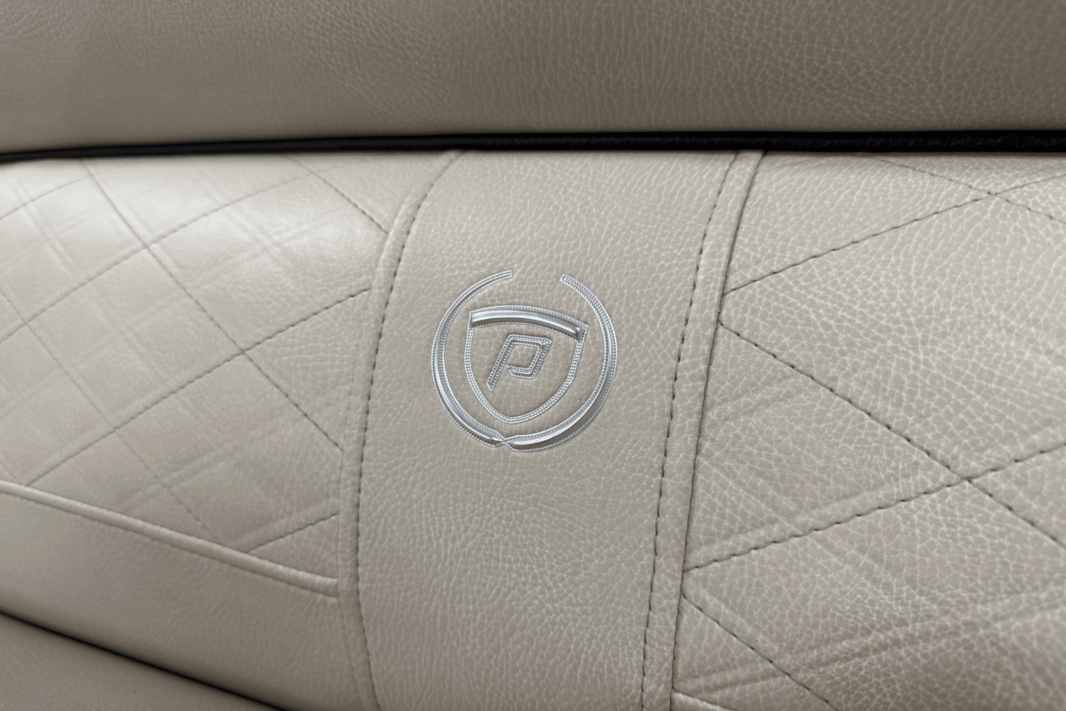 2017 Premier 250 GRAND MAJESTIC Image Thumbnail #71