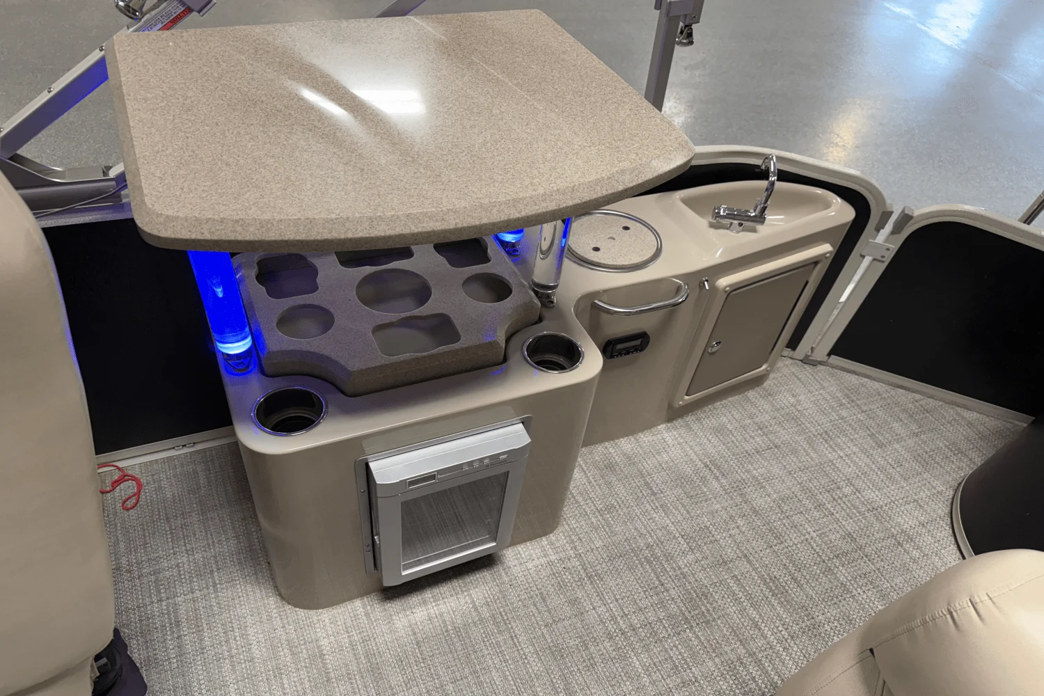 2017 Premier 250 GRAND MAJESTIC Image Thumbnail #39