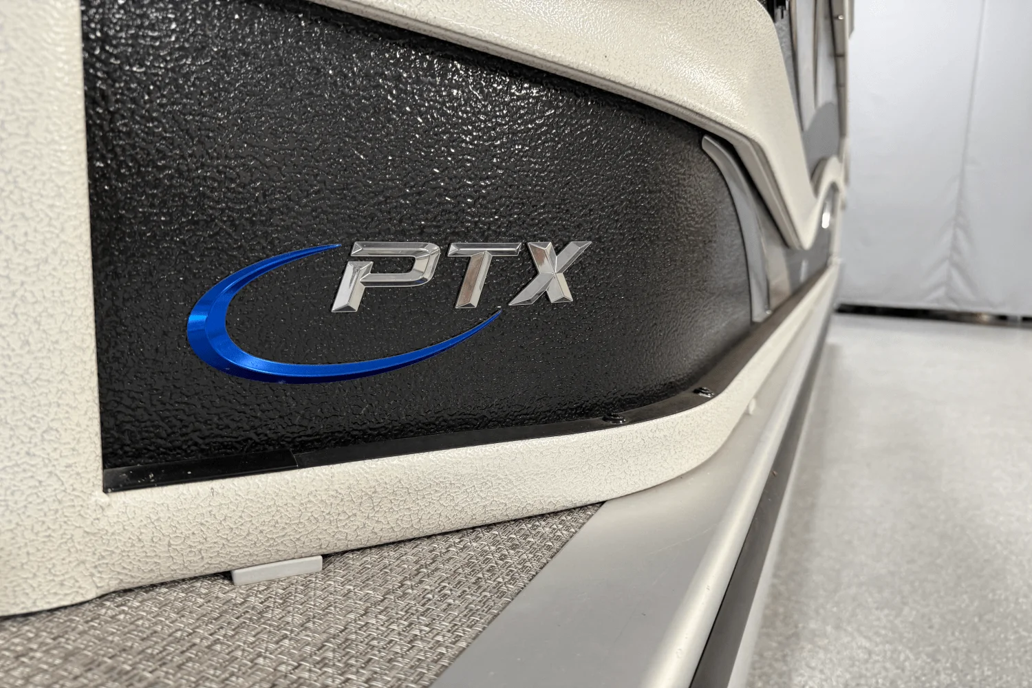 2017 Premier 250 GRAND MAJESTIC Image Thumbnail #17