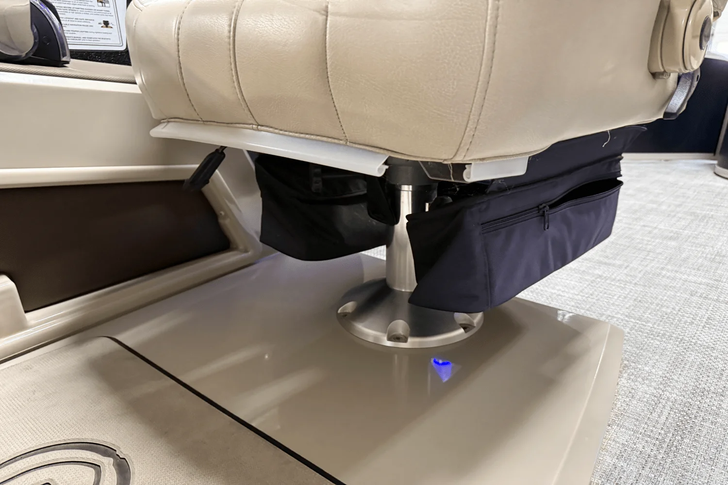 2017 Premier 250 GRAND MAJESTIC Image Thumbnail #51