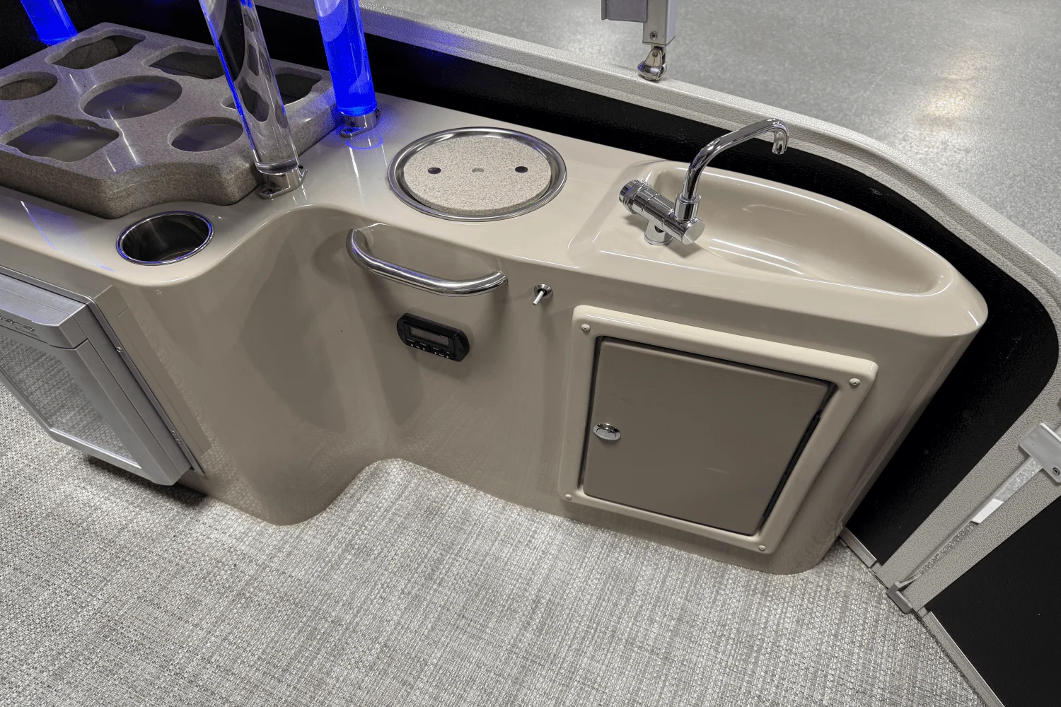 2017 Premier 250 GRAND MAJESTIC Image Thumbnail #43