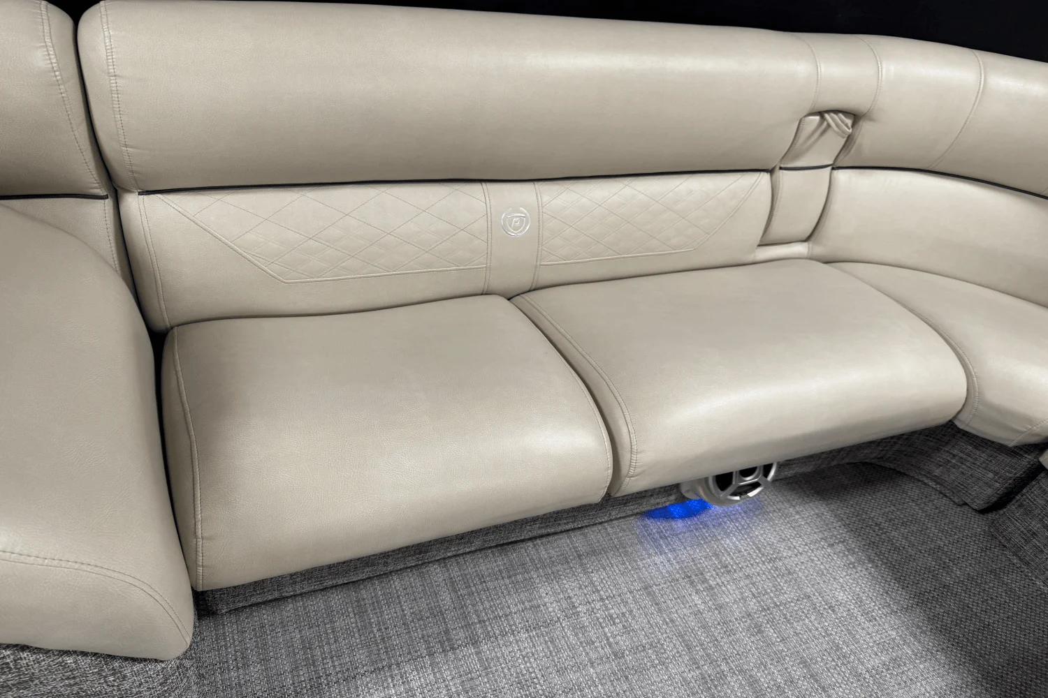 2017 Premier 250 GRAND MAJESTIC Image Thumbnail #68