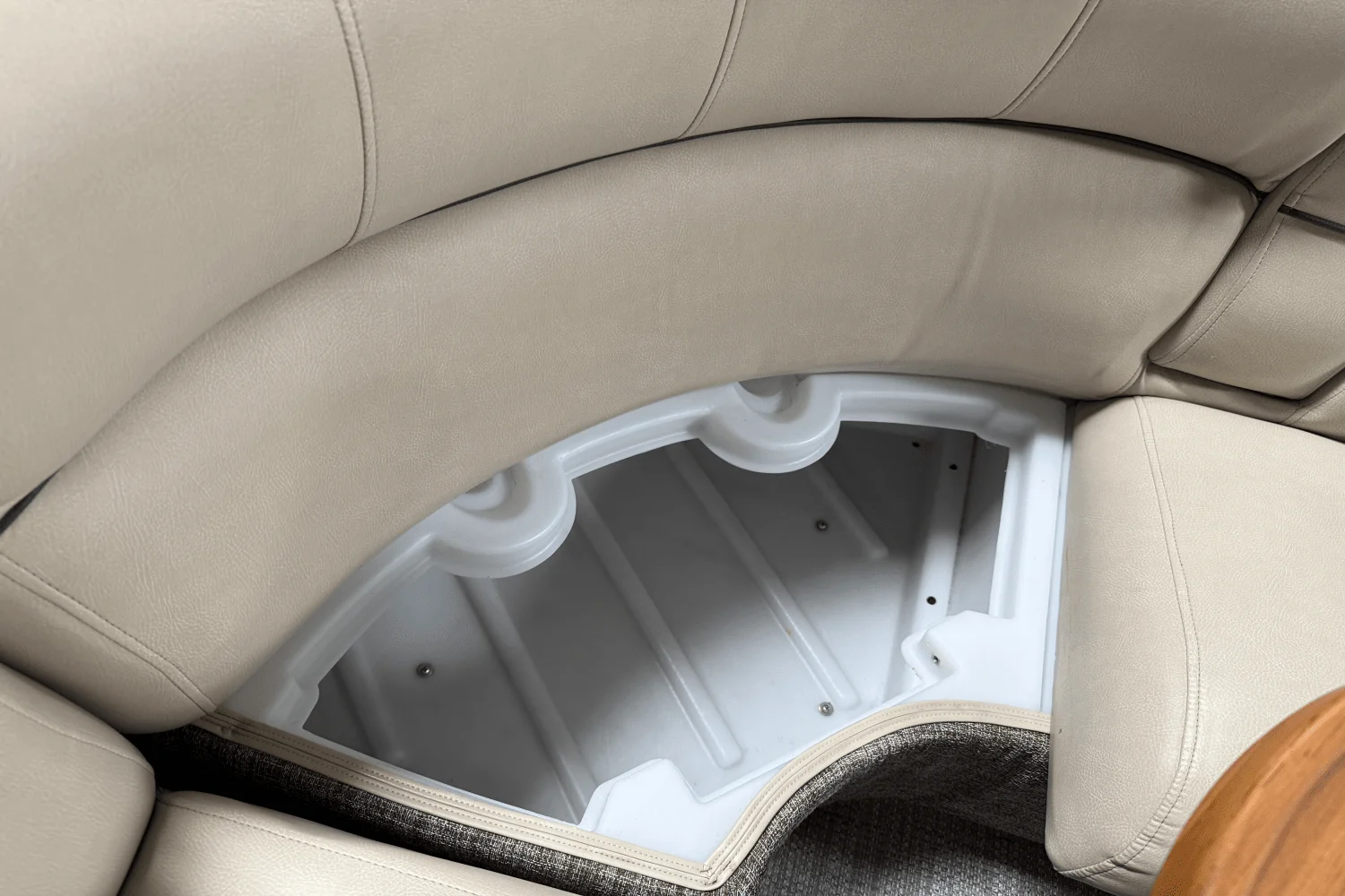 2017 Premier 250 GRAND MAJESTIC Image Thumbnail #79