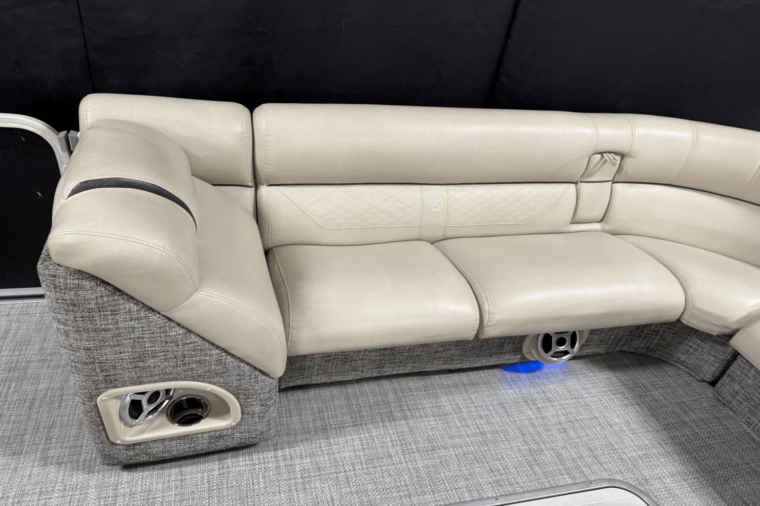 2017 Premier 250 GRAND MAJESTIC Image Thumbnail #65