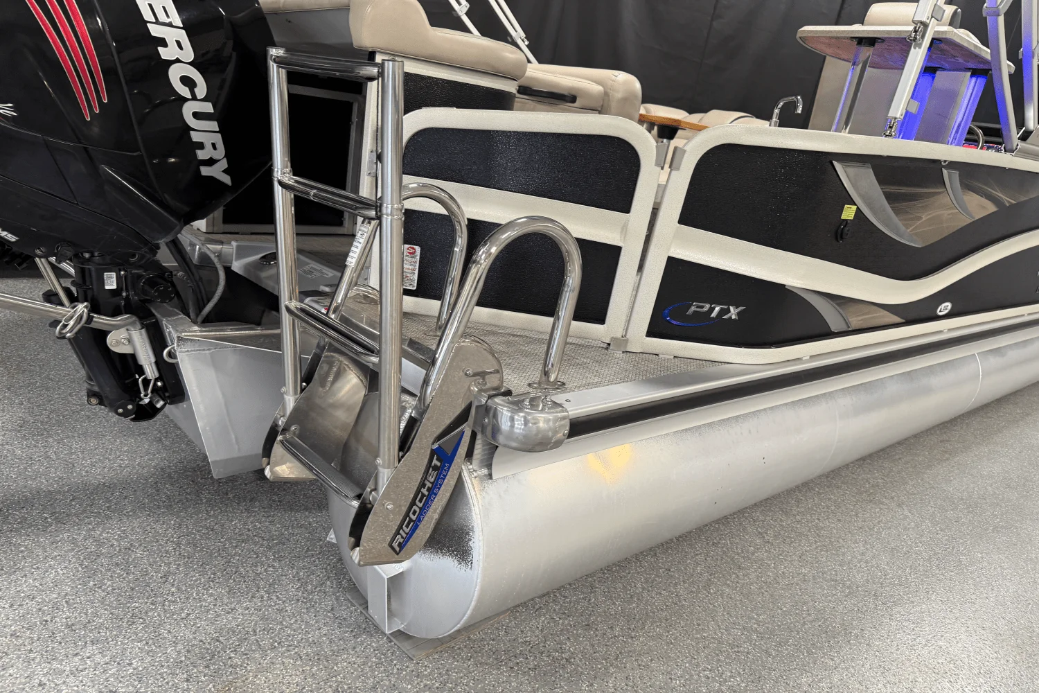 2017 Premier 250 GRAND MAJESTIC Image Thumbnail #15