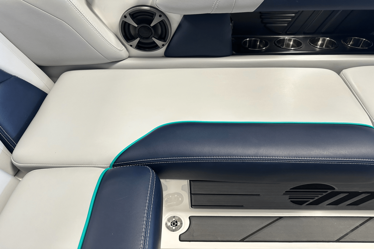 2021 Malibu VLX Image Thumbnail #29