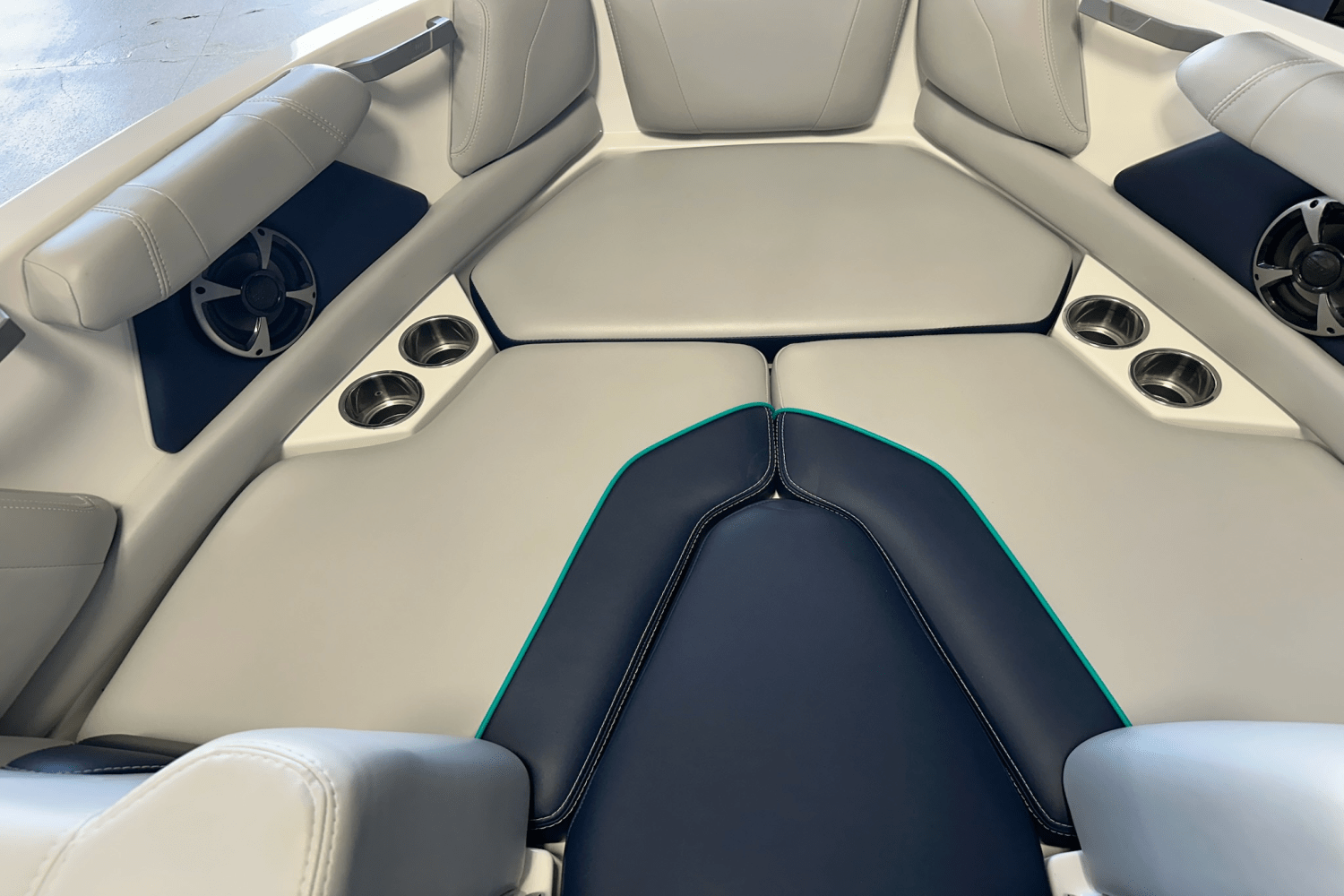 2021 Malibu VLX Image Thumbnail #55