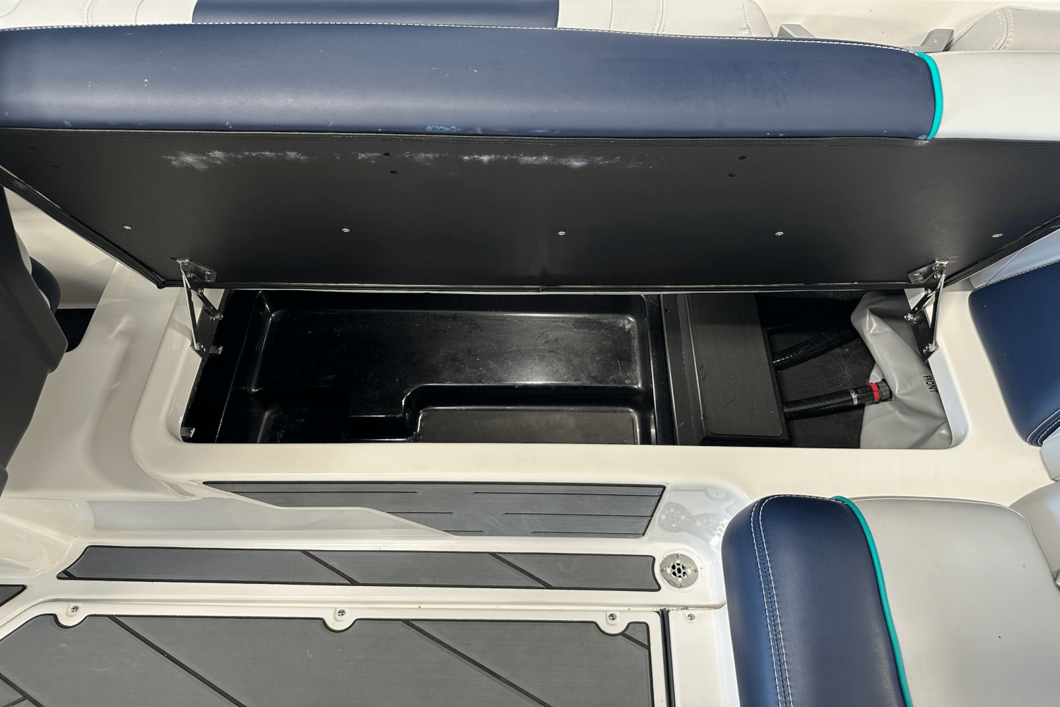 2021 Malibu VLX Image Thumbnail #24
