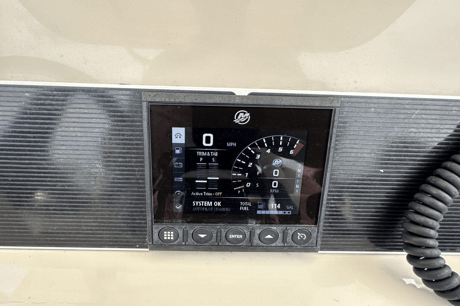 2021 Boston Whaler 270 DAUNTLESS Image Thumbnail #19
