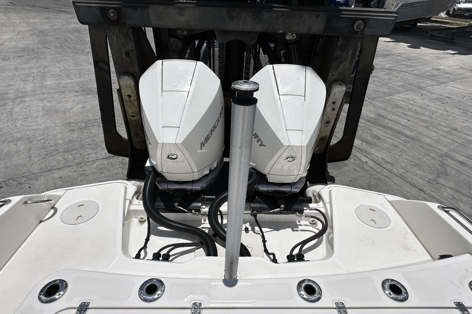 2021 Boston Whaler 270 DAUNTLESS Image Thumbnail #7