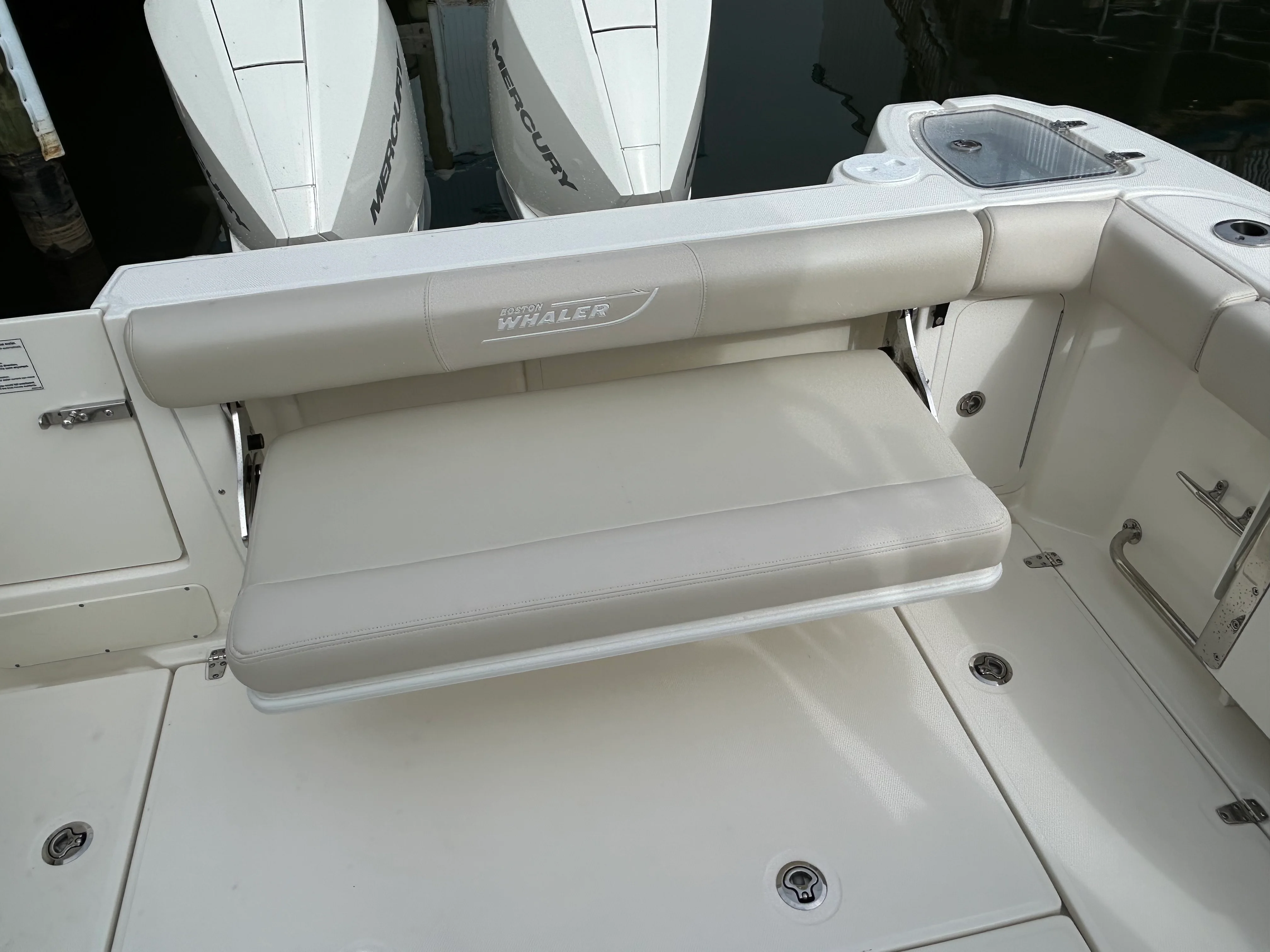 2026 Boston Whaler 285 Conquest Image Thumbnail #8