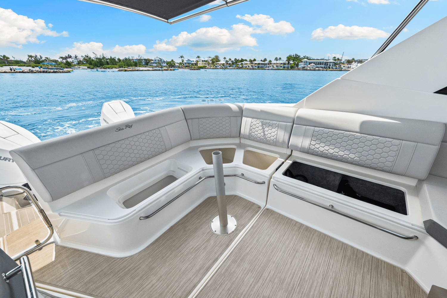 2024 Sea Ray Sundancer 320 Outboard Image Thumbnail #33