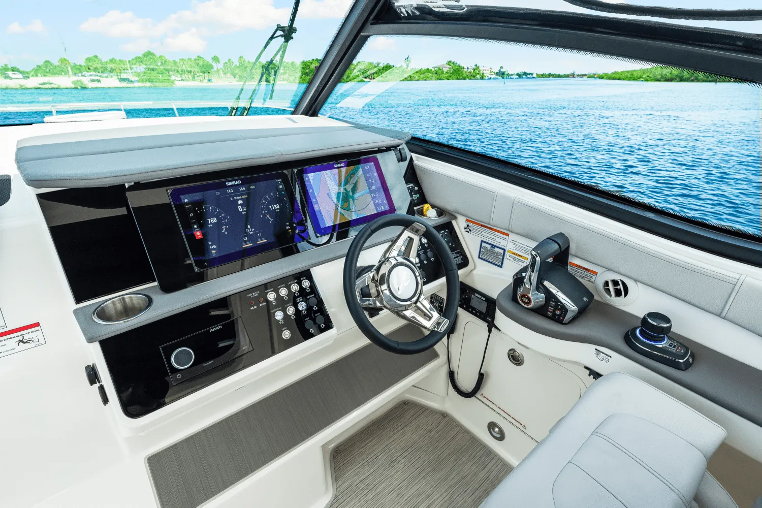 2024 Sea Ray Sundancer 320 Outboard Image Thumbnail #41