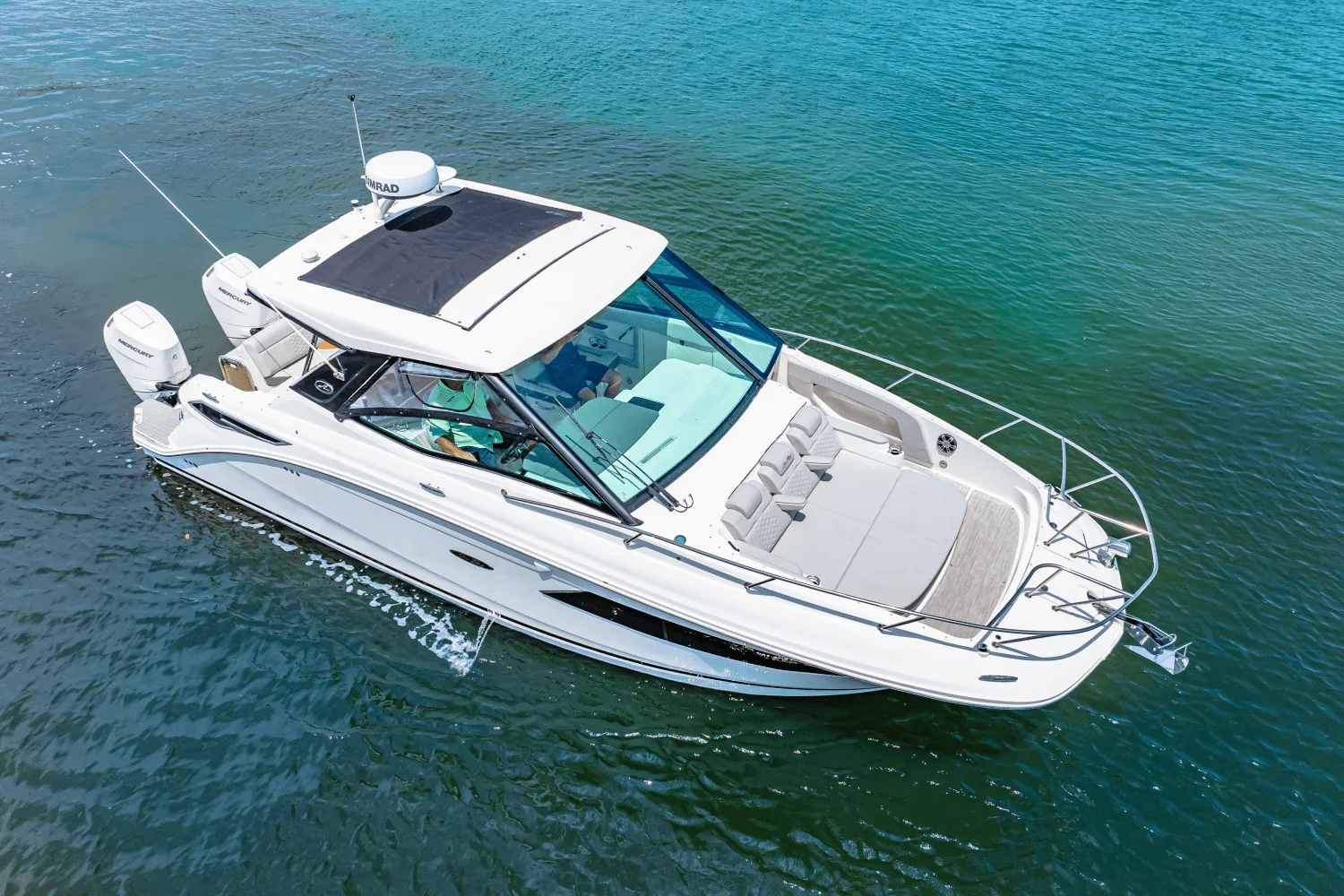 2024 Sea Ray Sundancer 320 Outboard Image Thumbnail #4