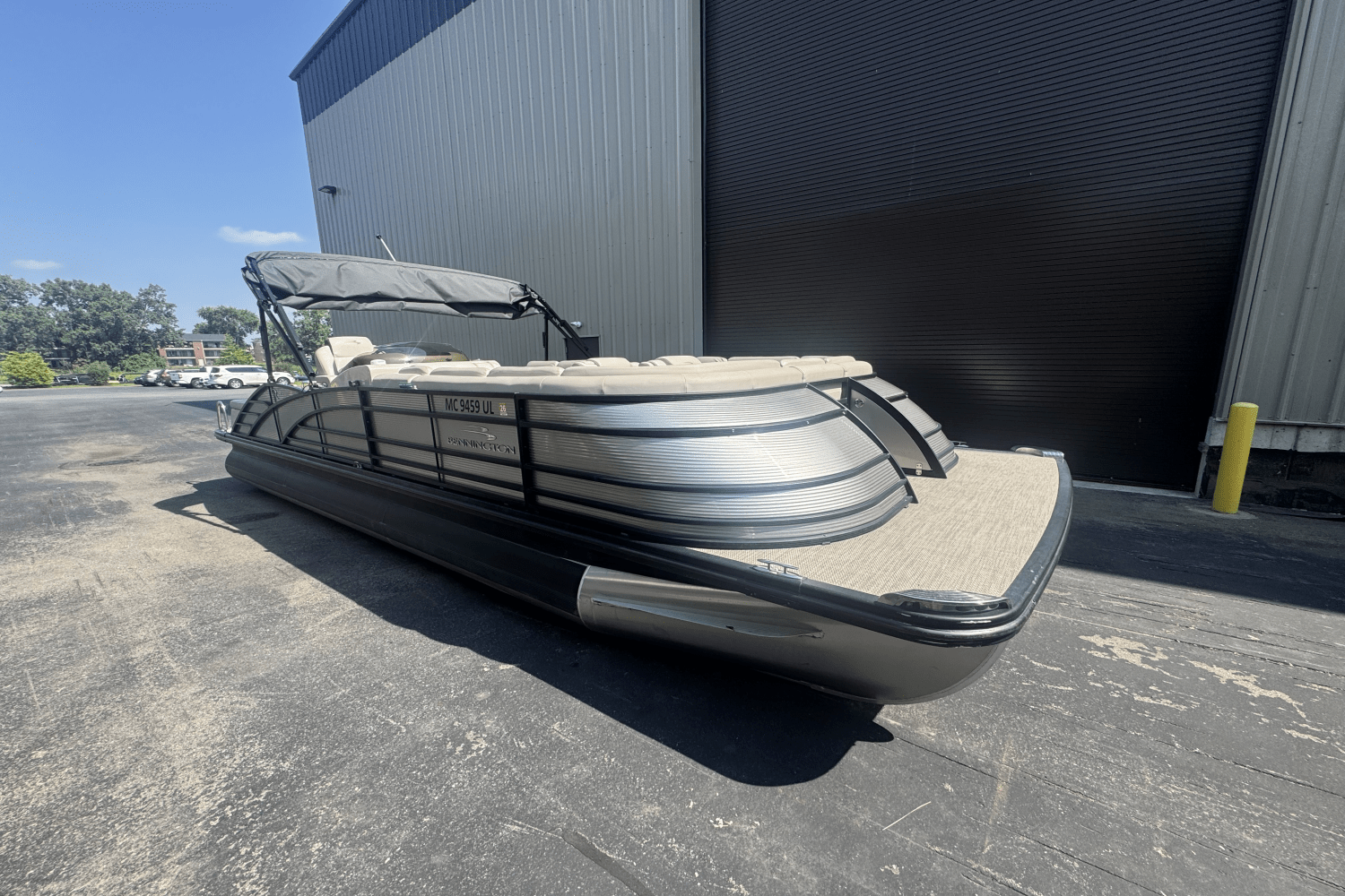 2019 Bennington 25 QSB X1 Image Thumbnail #1