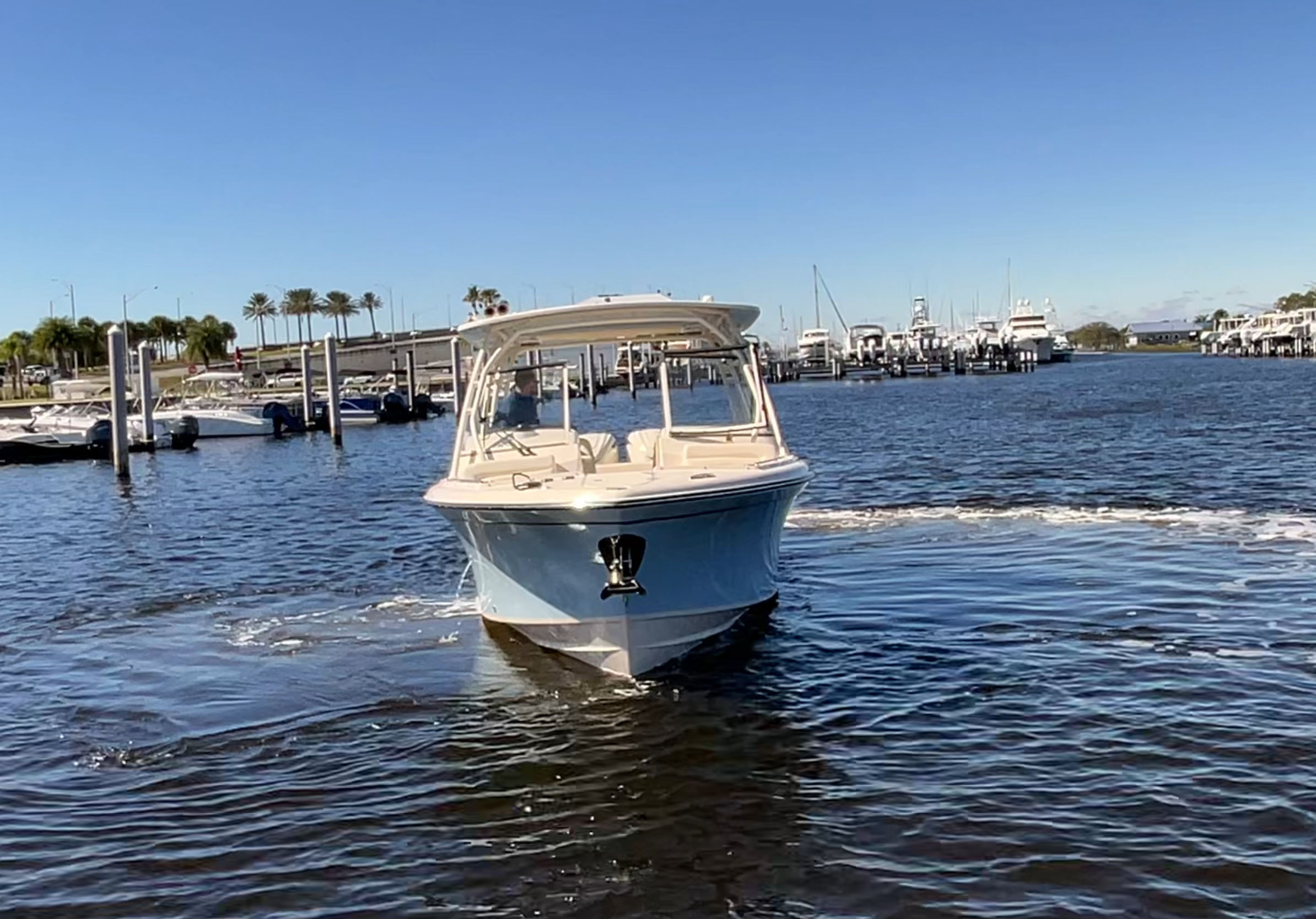 2026 Grady-White Freedom 285 Image Thumbnail #2