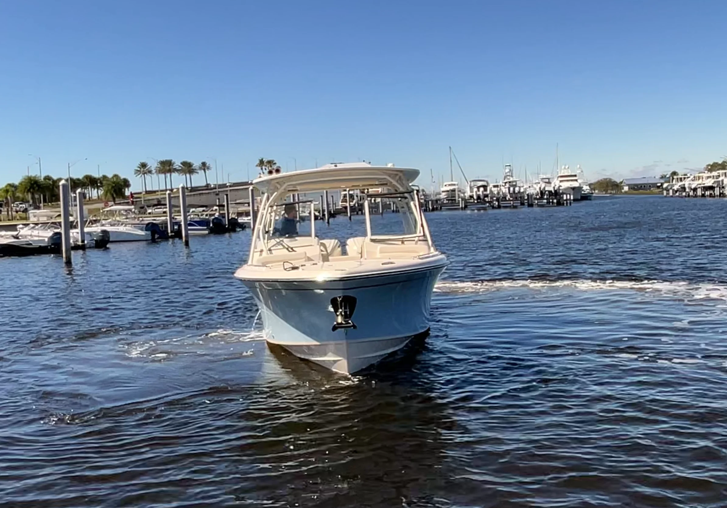 2026 Grady-White Freedom 285 Image Thumbnail #2