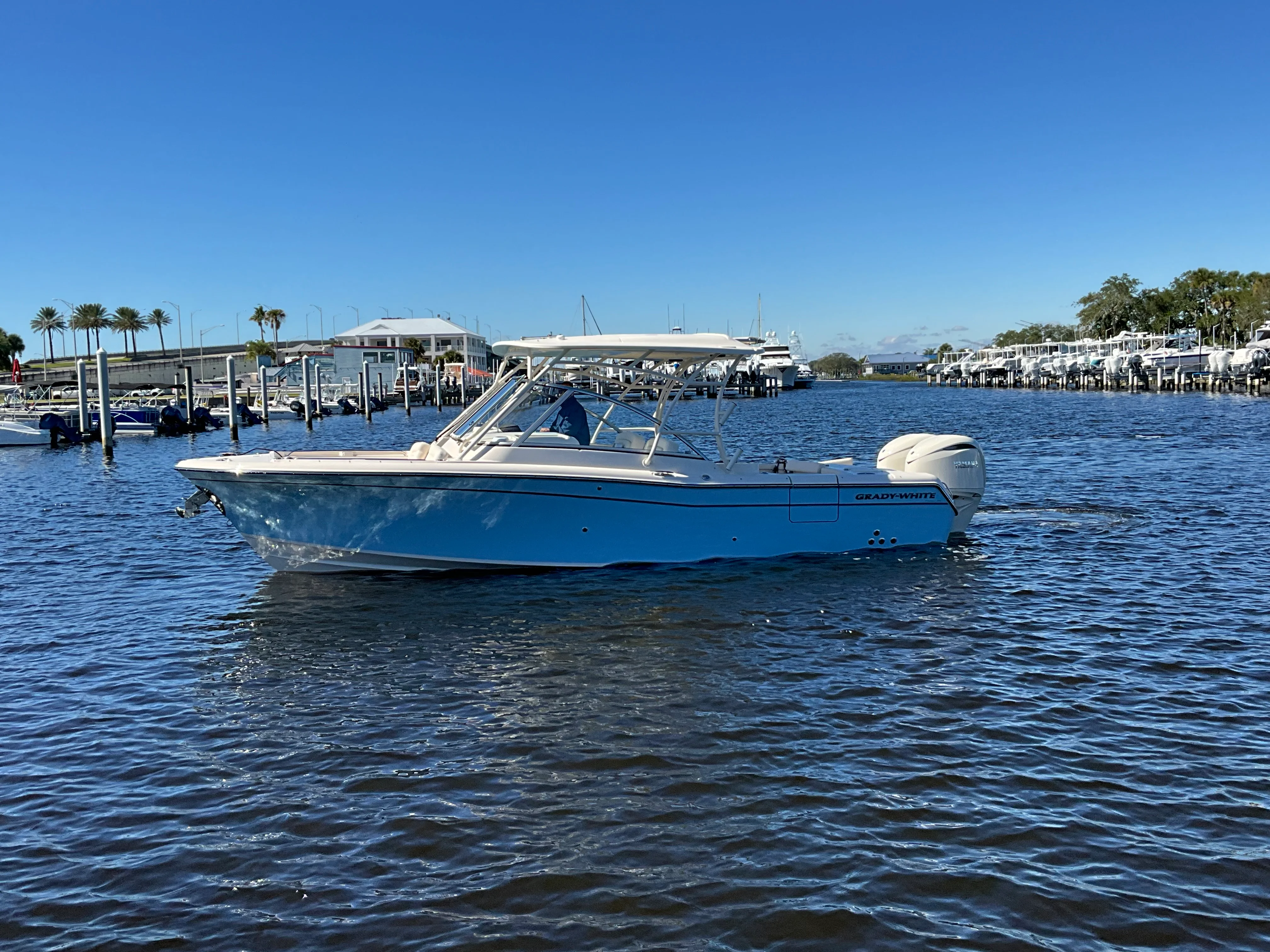 2026 Grady-White Freedom 285 Image Thumbnail #0