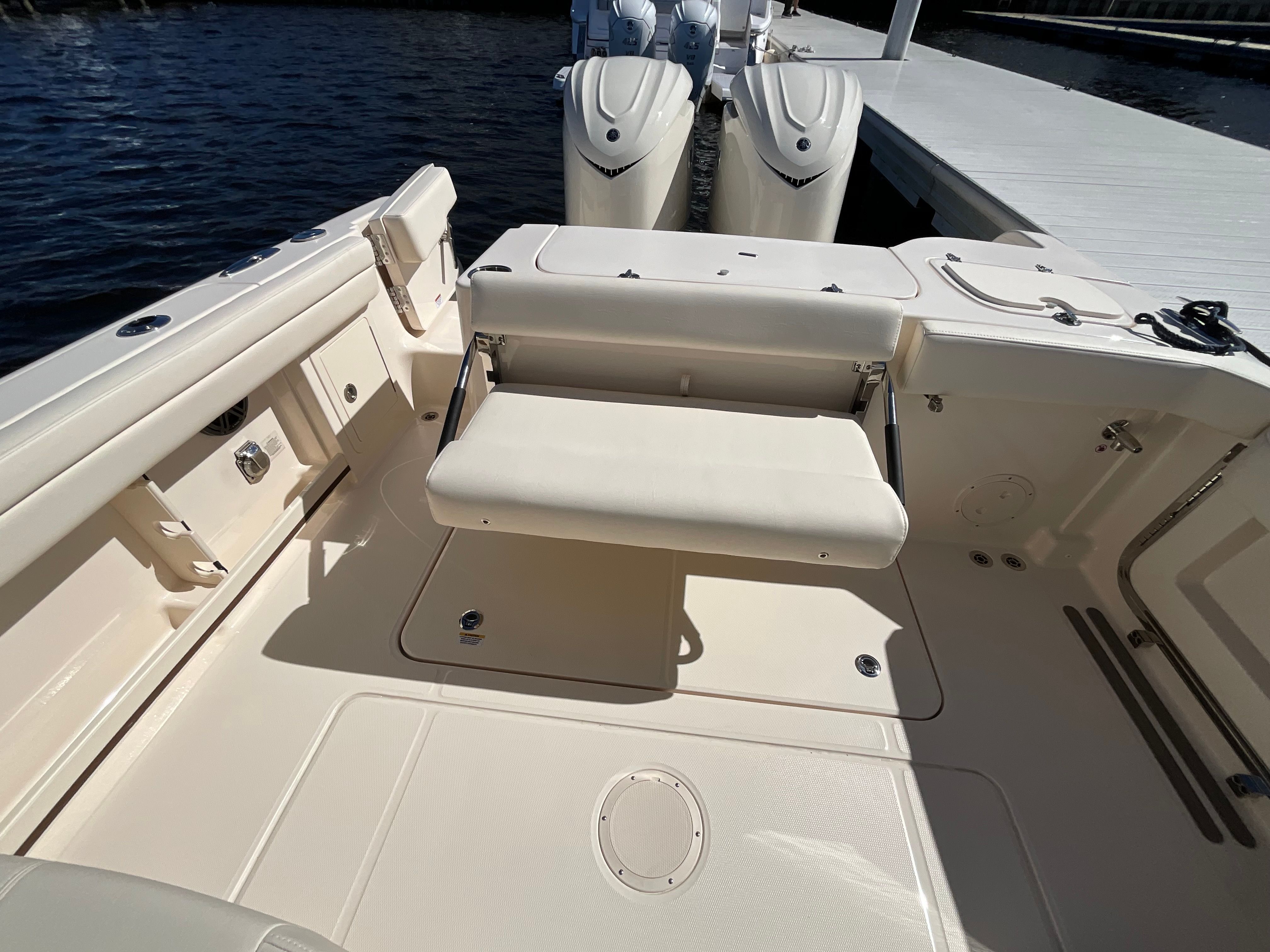 2026 Grady-White Freedom 285 Image Thumbnail #7