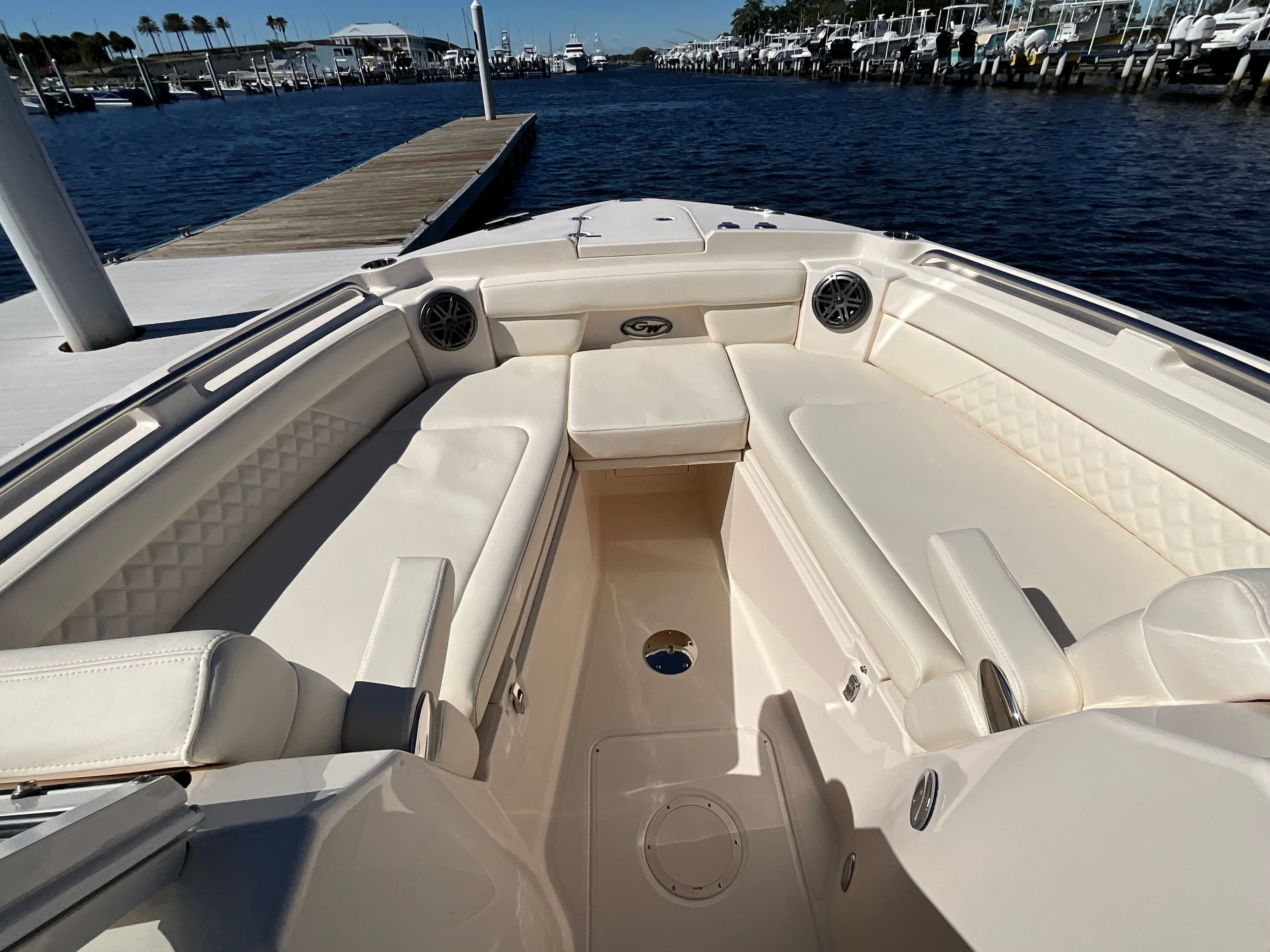 2026 Grady-White Freedom 285 Image Thumbnail #5