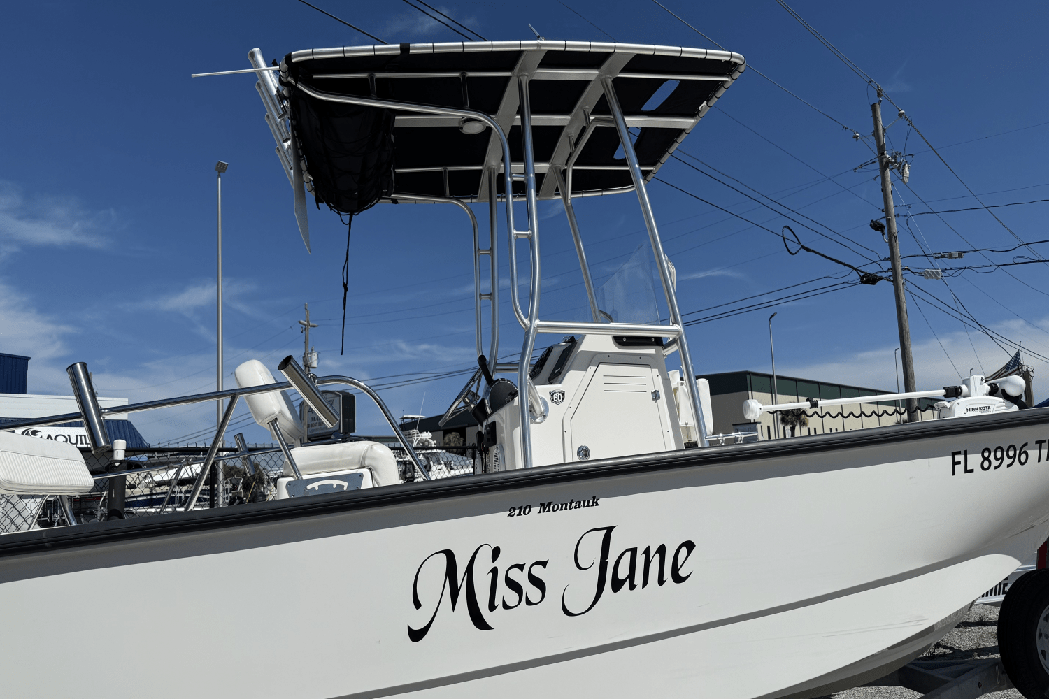 2018 Boston Whaler 21 MONTAUK Image Thumbnail #1
