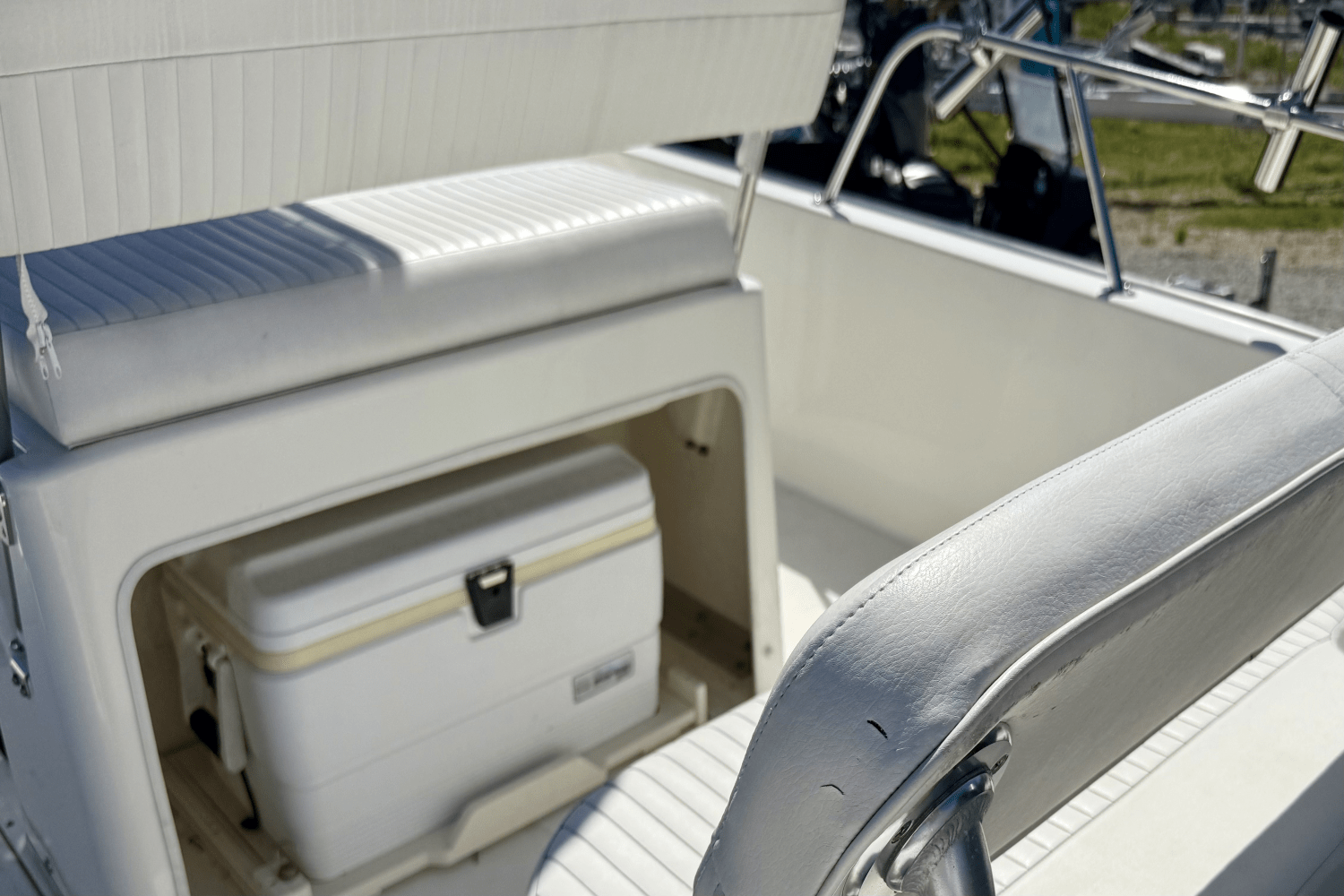 2018 Boston Whaler 21 MONTAUK Image Thumbnail #6