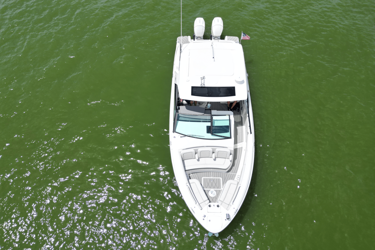 2025 Sea Ray SLX 400 Outboard Image Thumbnail #13
