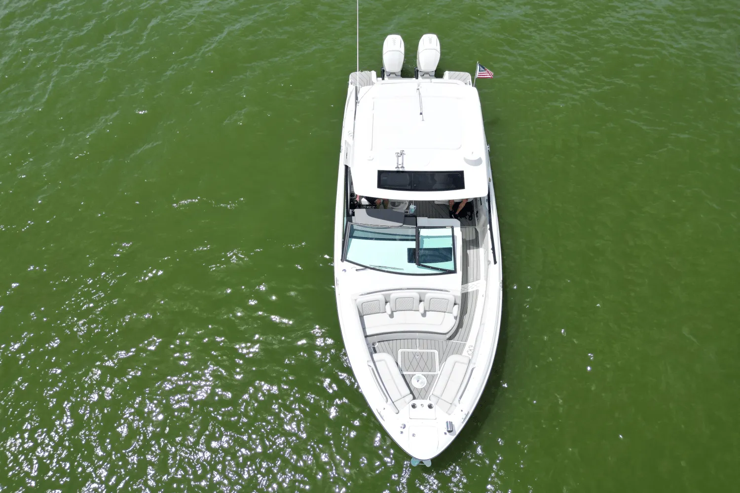 2025 Sea Ray SLX 400 Outboard Image Thumbnail #13