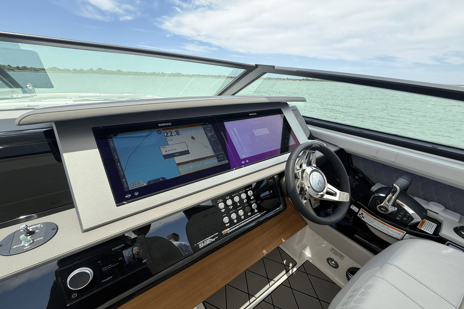2025 Sea Ray SLX 400 Outboard Image Thumbnail #33