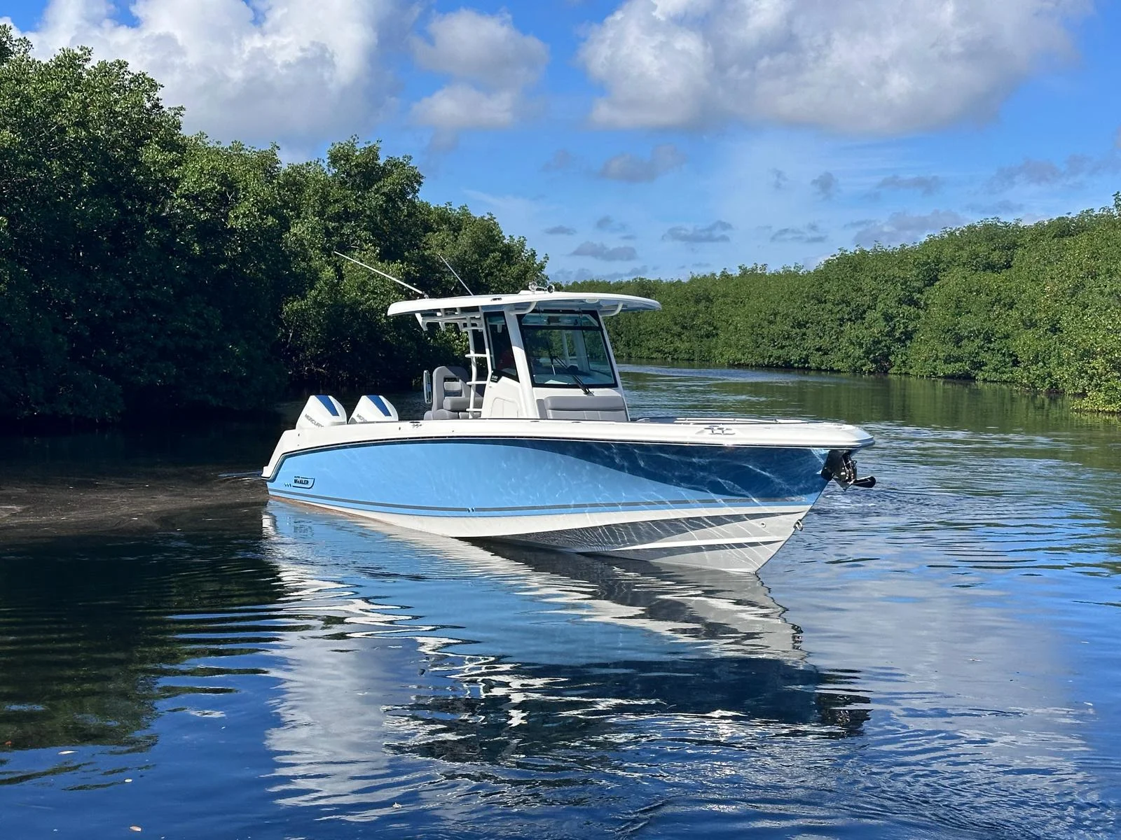 2026 Boston Whaler 330 Outrage Image Thumbnail #6