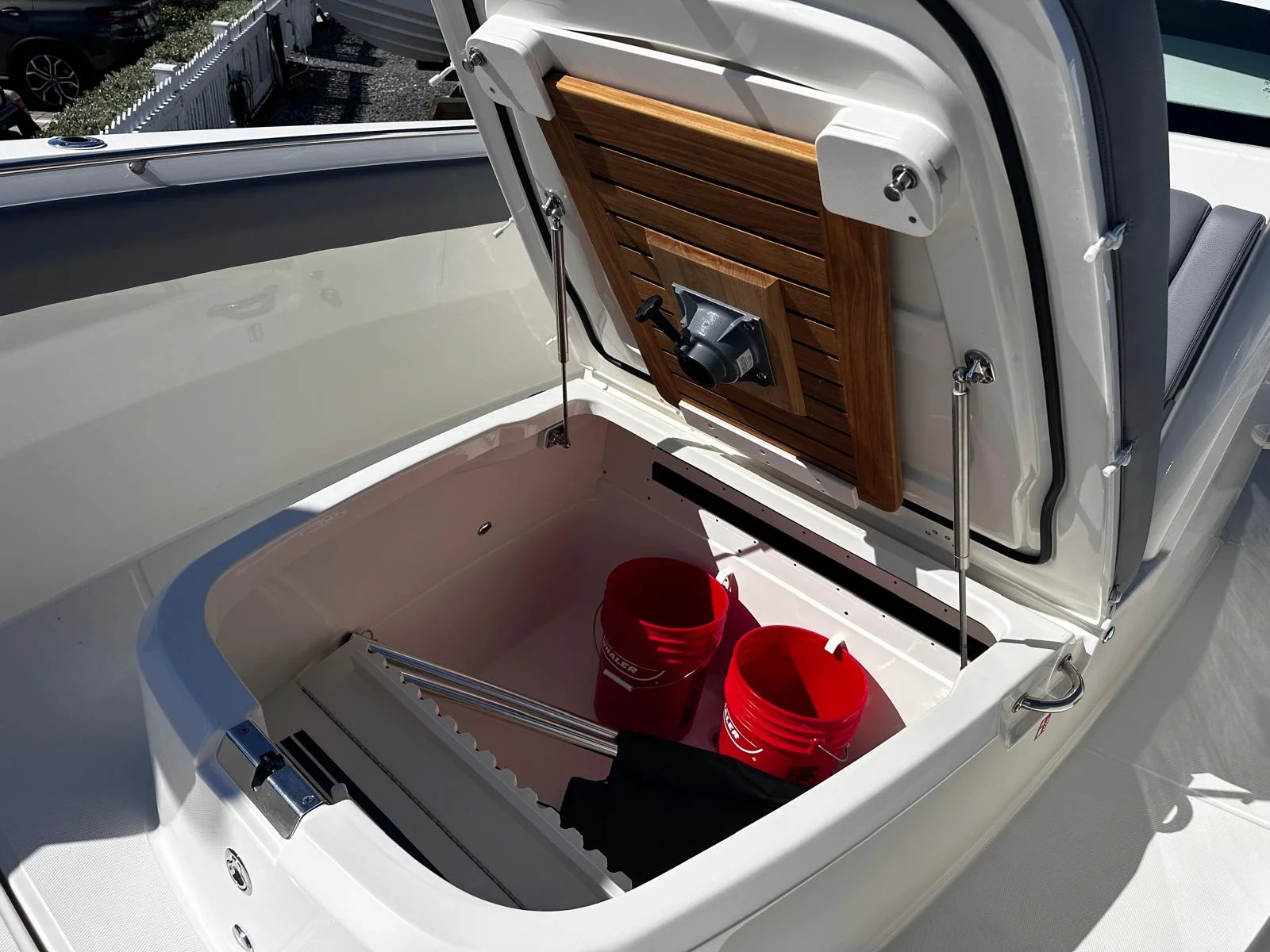 2026 Boston Whaler 330 Outrage Image Thumbnail #17