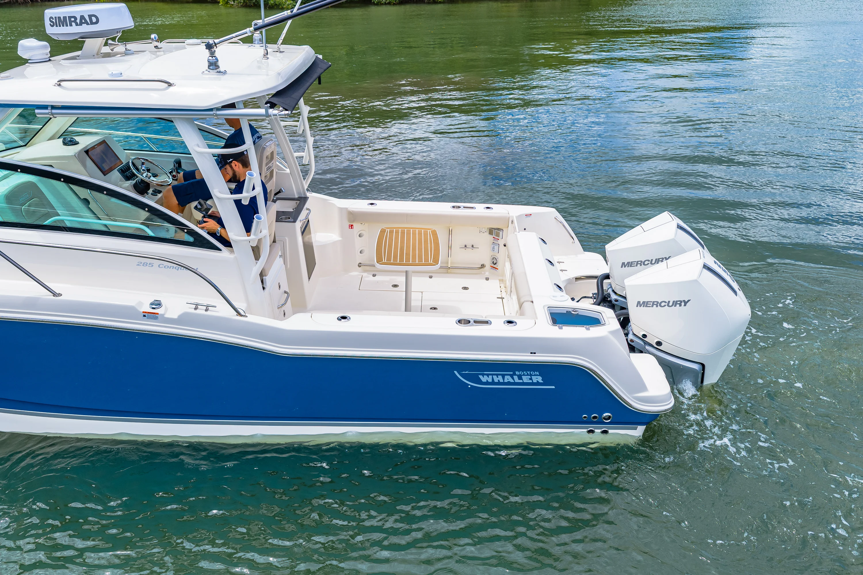 2026 Boston Whaler 285 Conquest Image Thumbnail #6