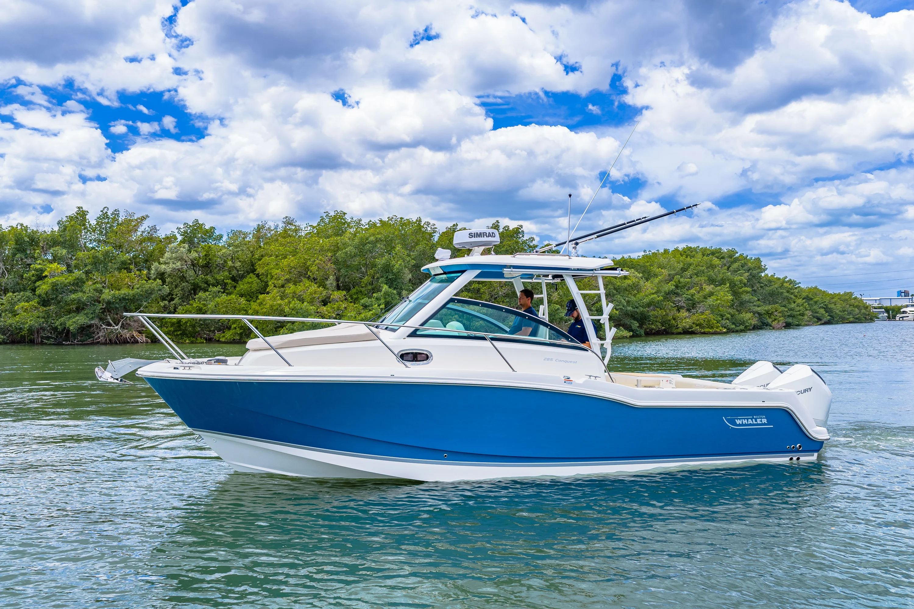 2026 Boston Whaler 285 Conquest Image Thumbnail #2
