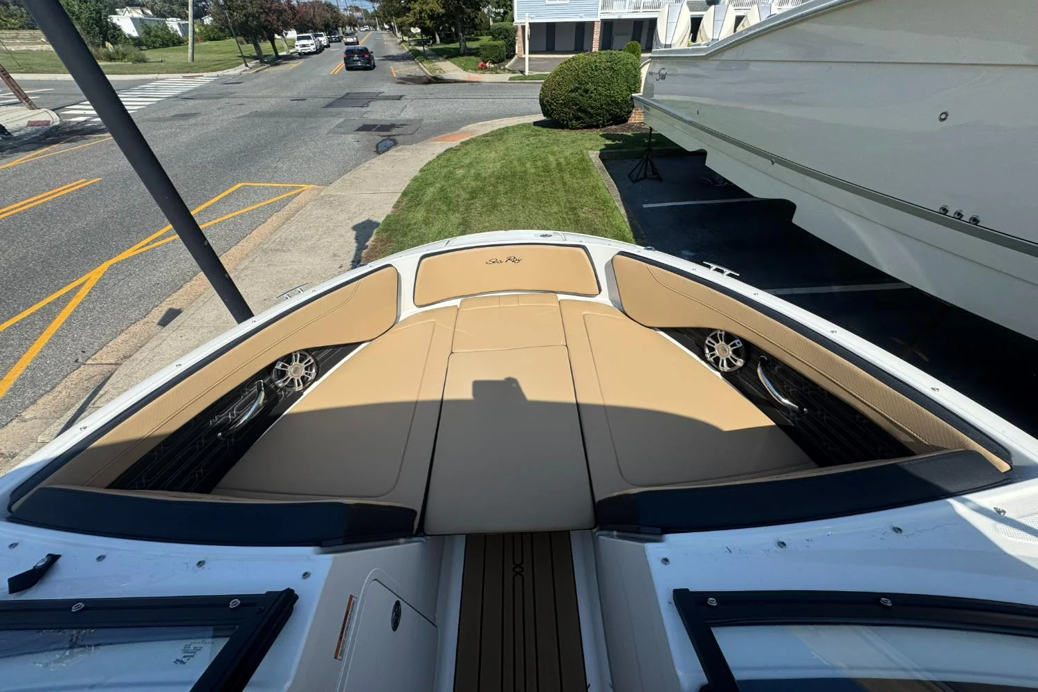 2025 Sea Ray SPX 190 Image Thumbnail #19