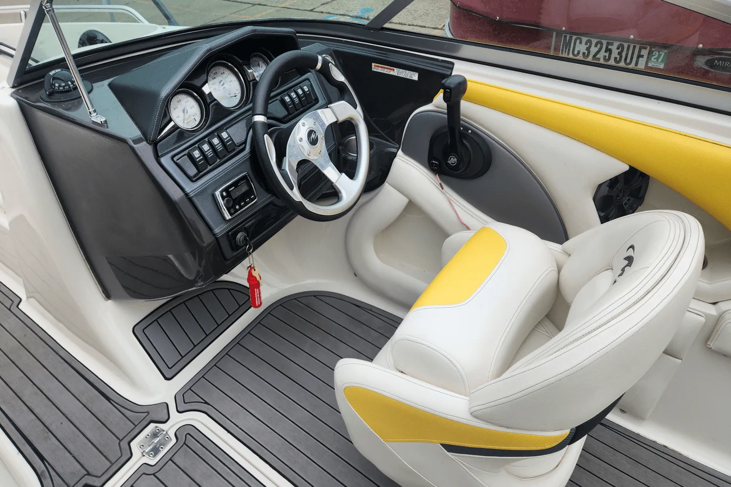 2014 Monterey 204 FS/BR Image Thumbnail #35