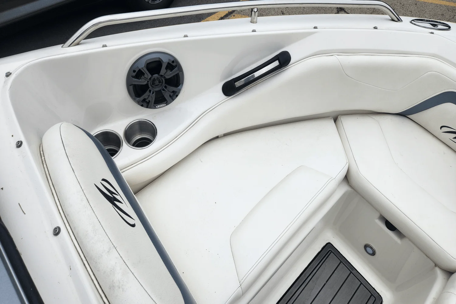 2014 Monterey 204 FS/BR Image Thumbnail #49