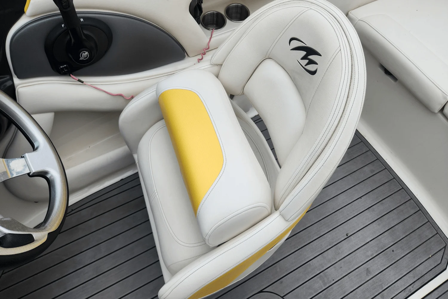 2014 Monterey 204 FS/BR Image Thumbnail #46