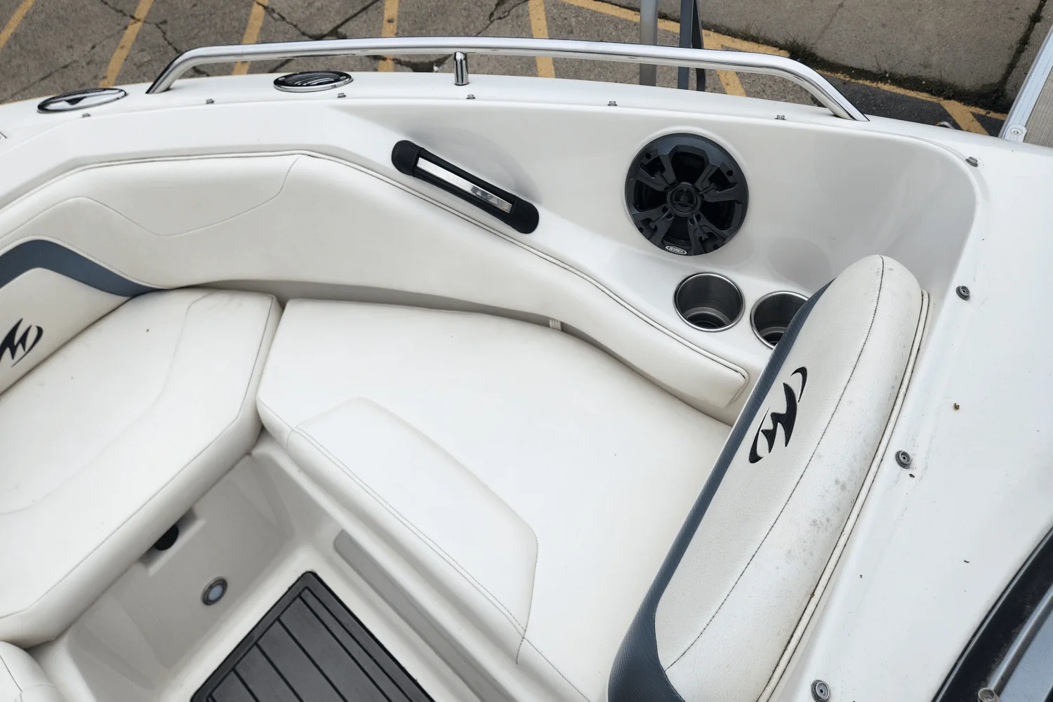 2014 Monterey 204 FS/BR Image Thumbnail #48