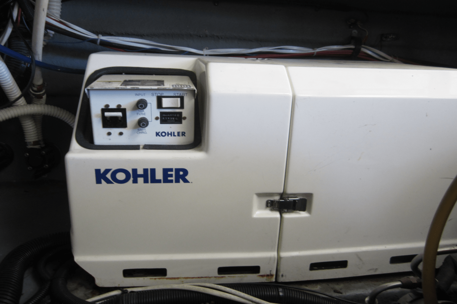 1997 Sea Ray 330 EXPRESS CRUISER Image Thumbnail #69