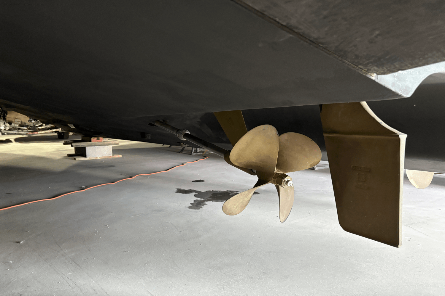 1997 Sea Ray 330 EXPRESS CRUISER Image Thumbnail #11