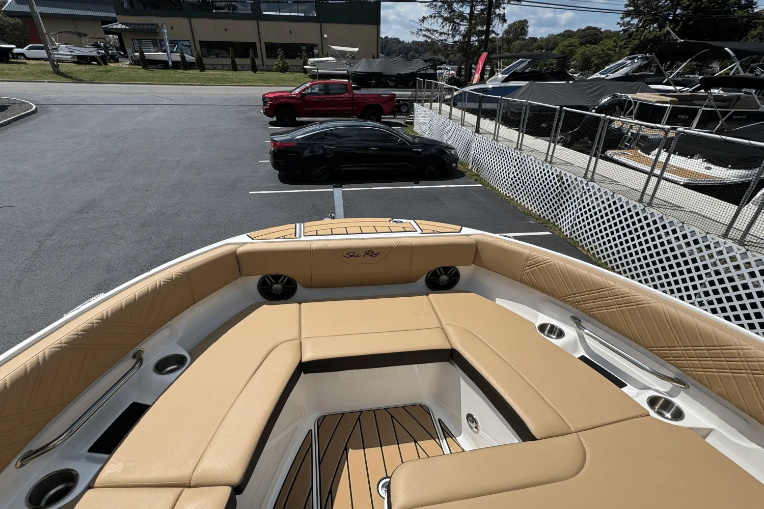 2025 Sea Ray 250 SDX Image Thumbnail #41
