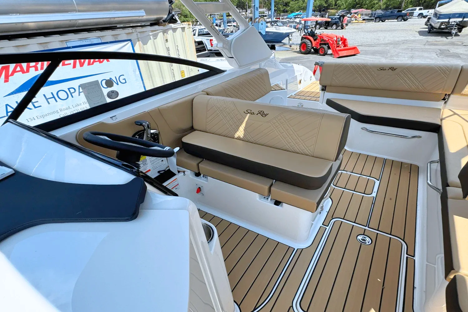 2025 Sea Ray 250 SDX Image Thumbnail #8