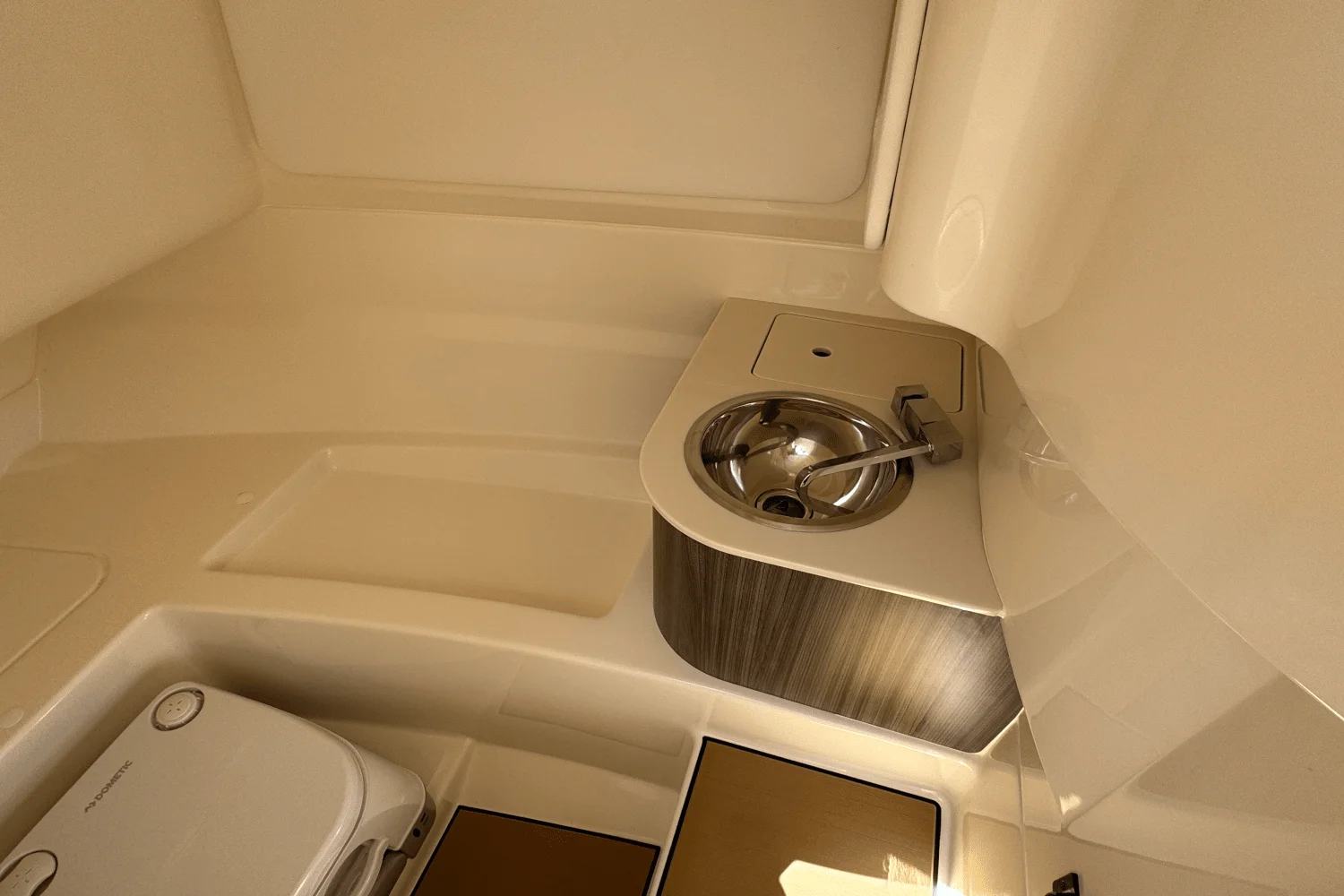 2025 Sea Ray 250 SDX Image Thumbnail #17