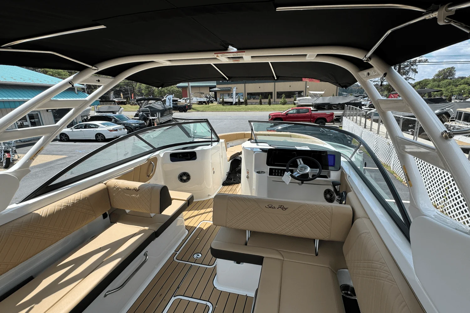 2025 Sea Ray 250 SDX Image Thumbnail #8