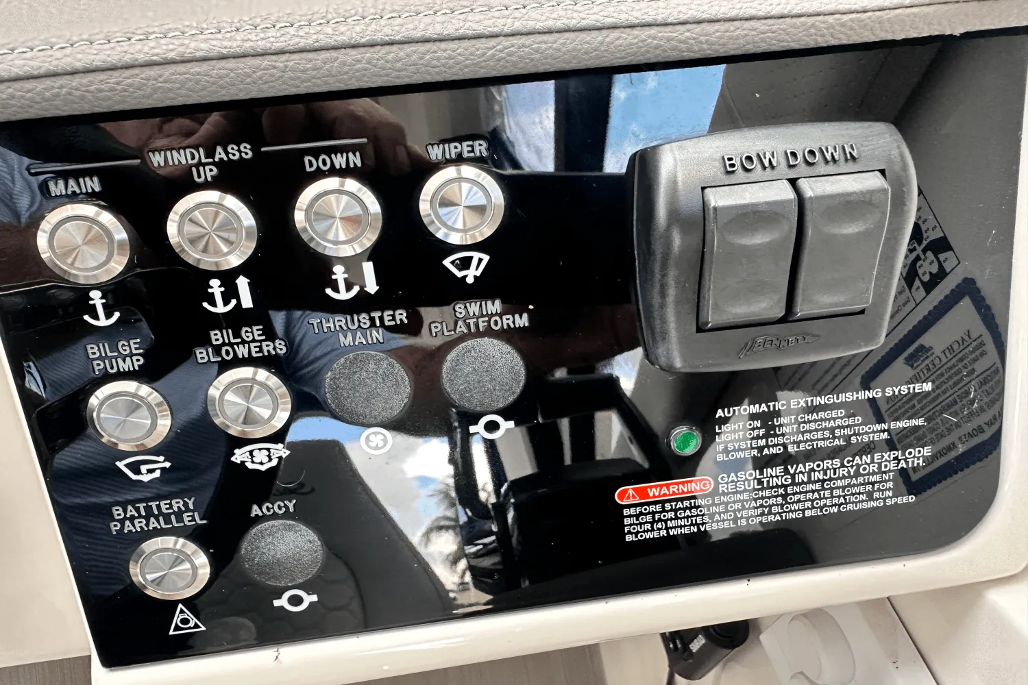 2022 Sea Ray 320 SUNDANCER Image Thumbnail #38