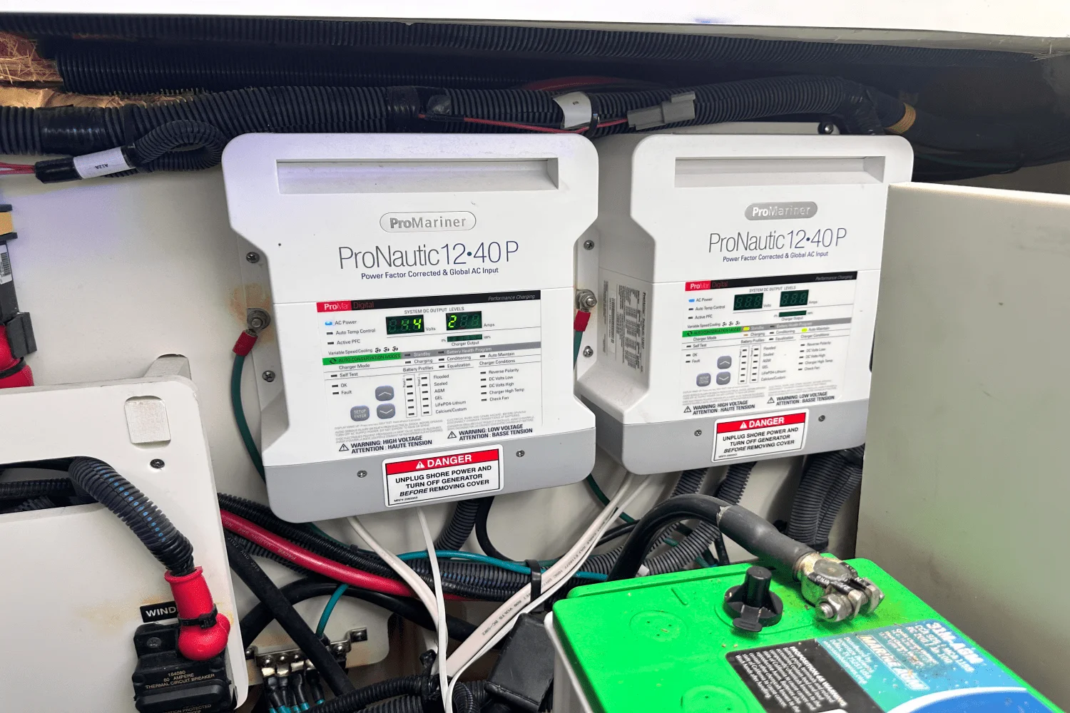 2022 Sea Ray 320 SUNDANCER Image Thumbnail #45