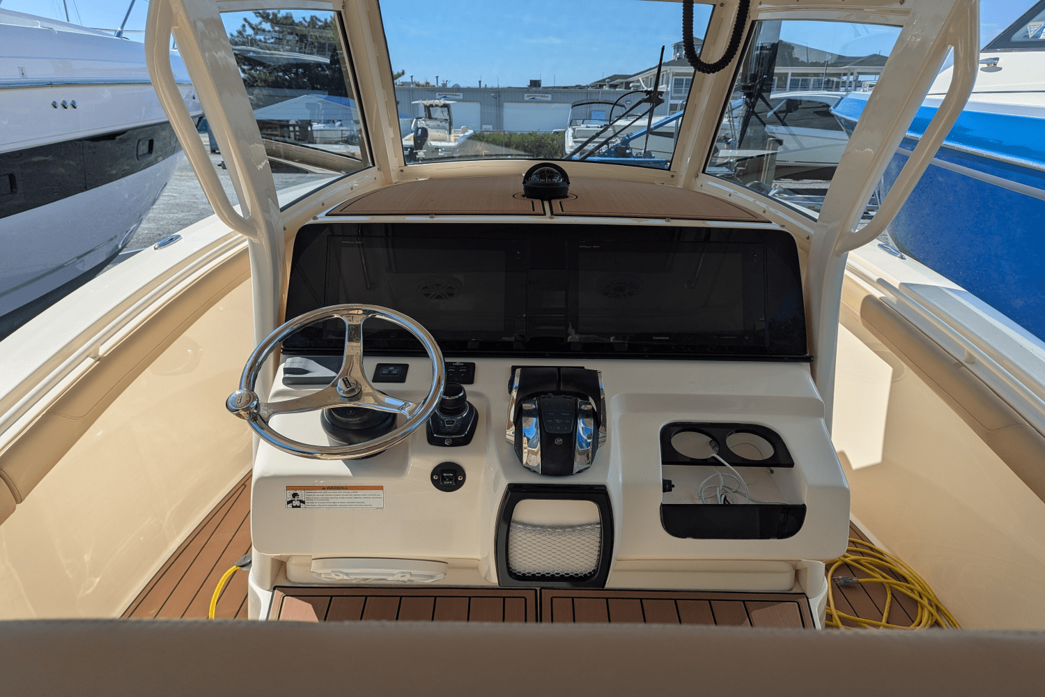 2020 Scout 300 LXF Image Thumbnail #6