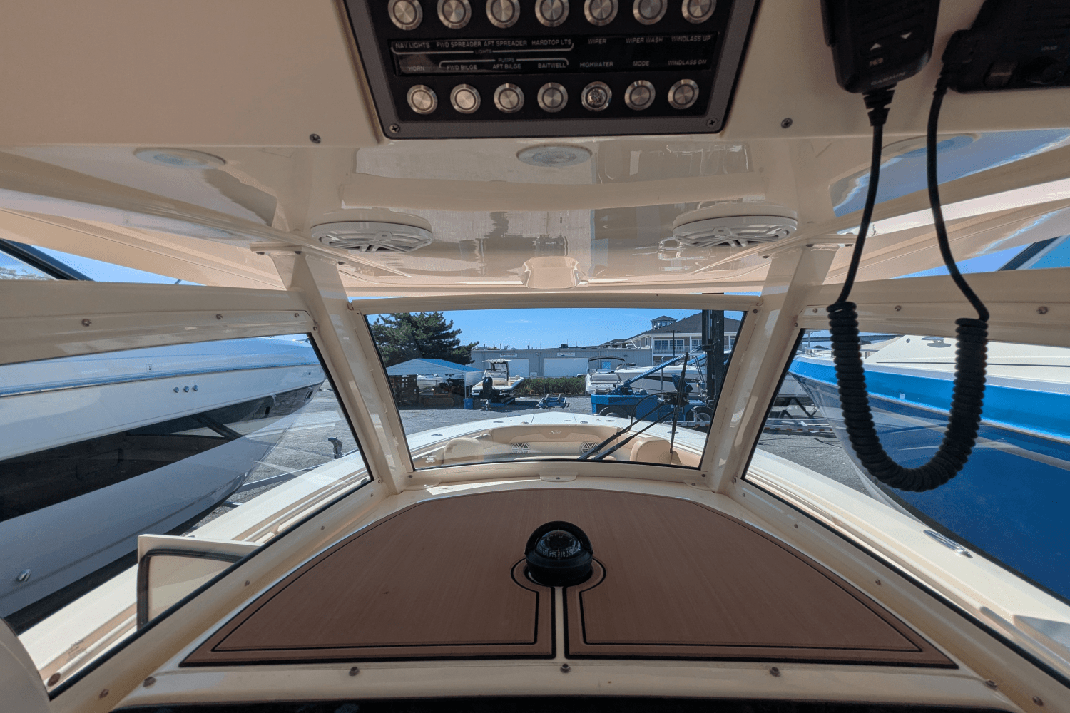 2020 Scout 300 LXF Image Thumbnail #28