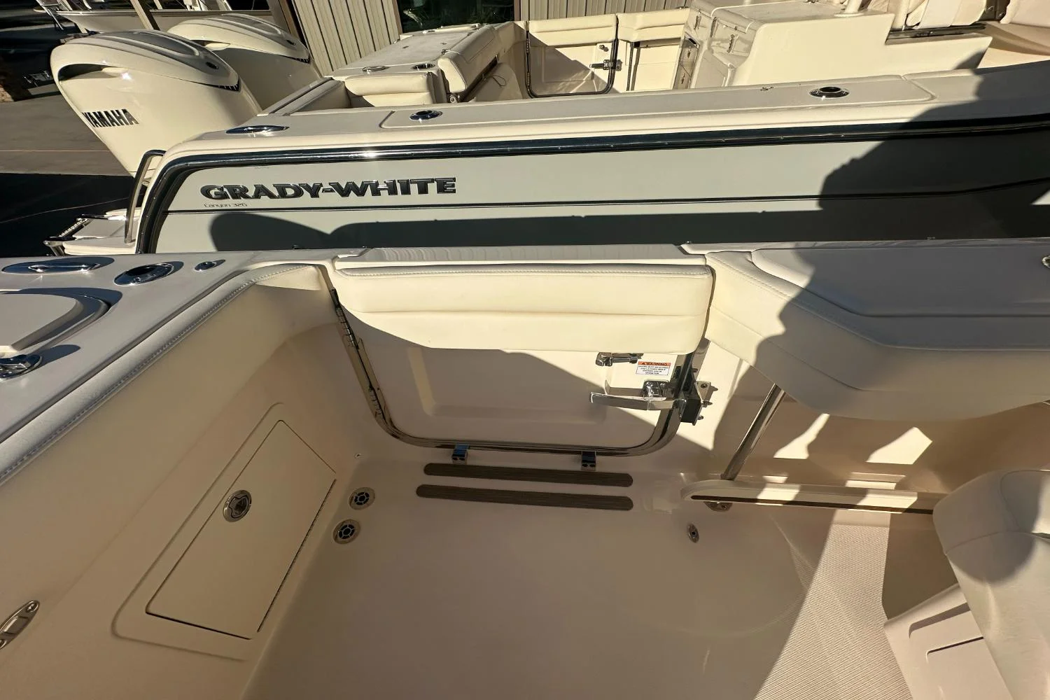 2026 Grady-White Freedom 325 Image Thumbnail #7